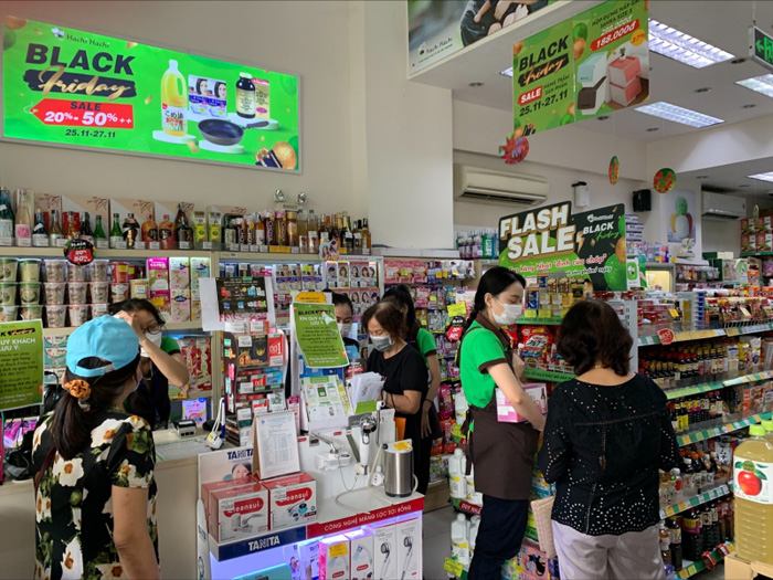 Cửa hàng bán mỹ phẩm Nhật tại TPHCM - 03.jpg